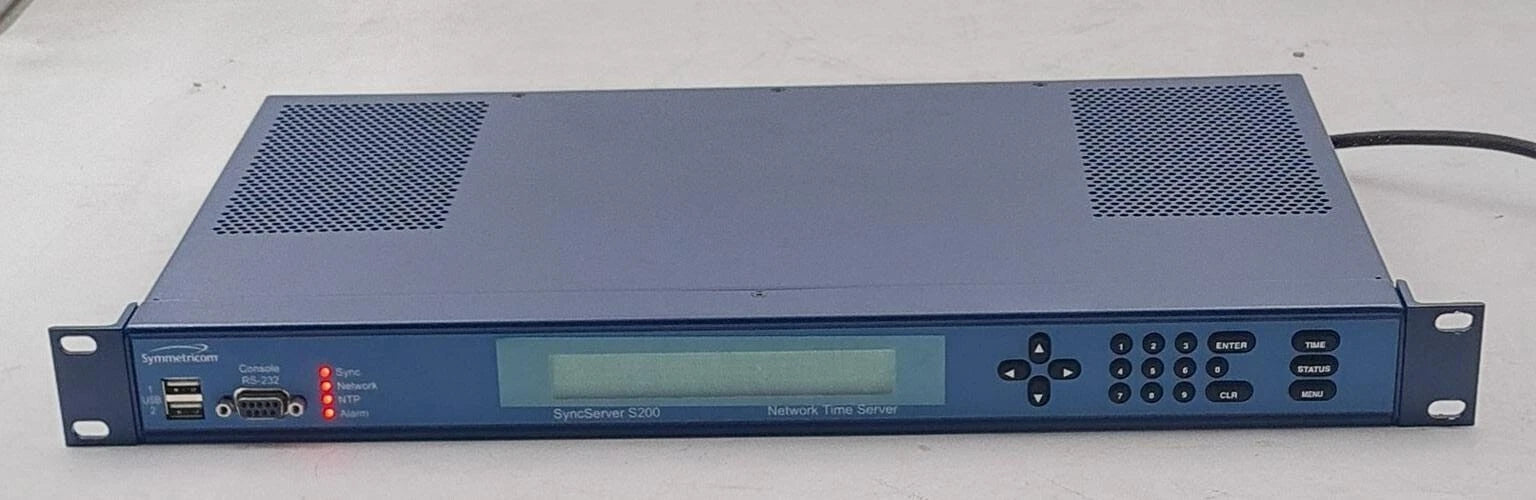 Symmetricom SyncServer S200 1520R-S200 network time server with OCXO option