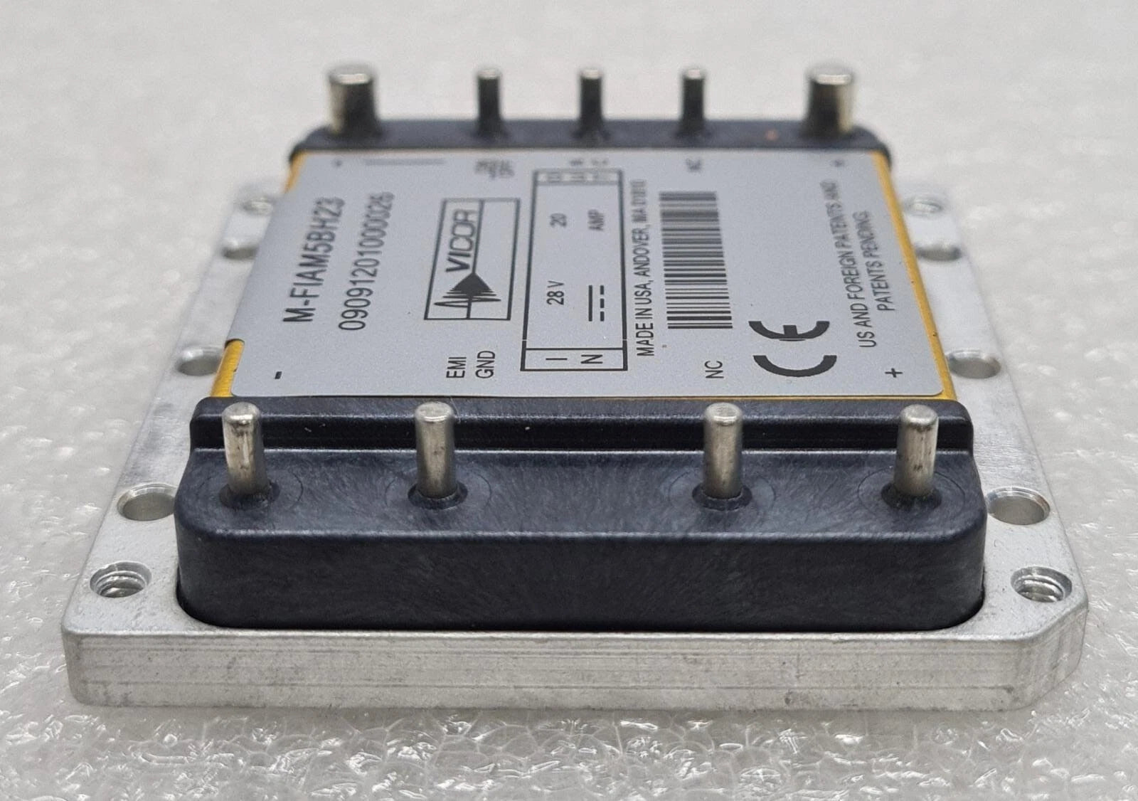 VICOR M-FIAM5BH23 Thru Hole Input Attenuator Module