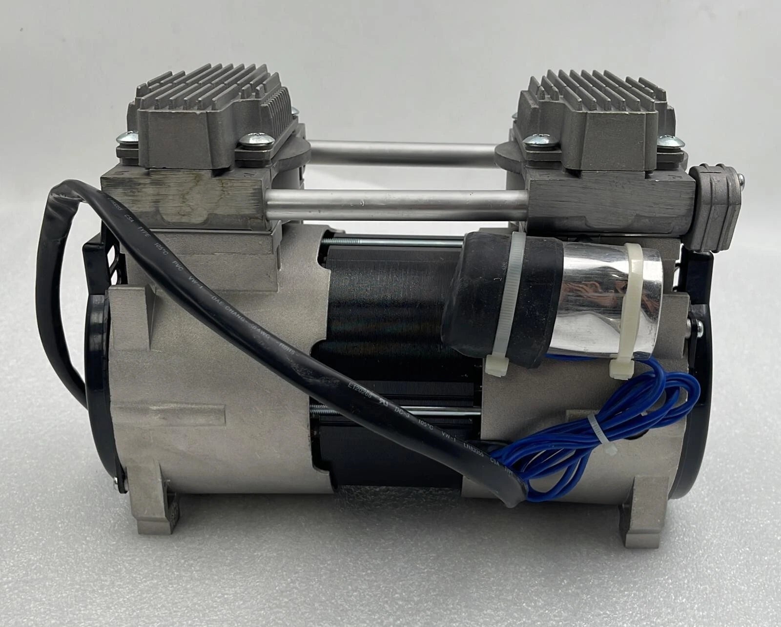 G&M Tech Oil-Less Rocking Piston Pump 120RND 230VAC 50Hz 4Bar