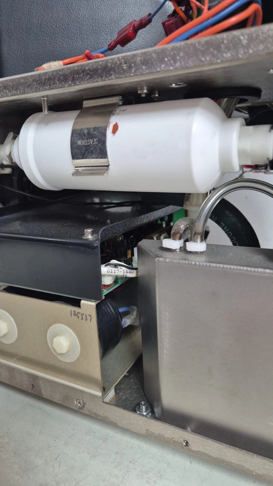 LaserScope Aura i full system housing side view