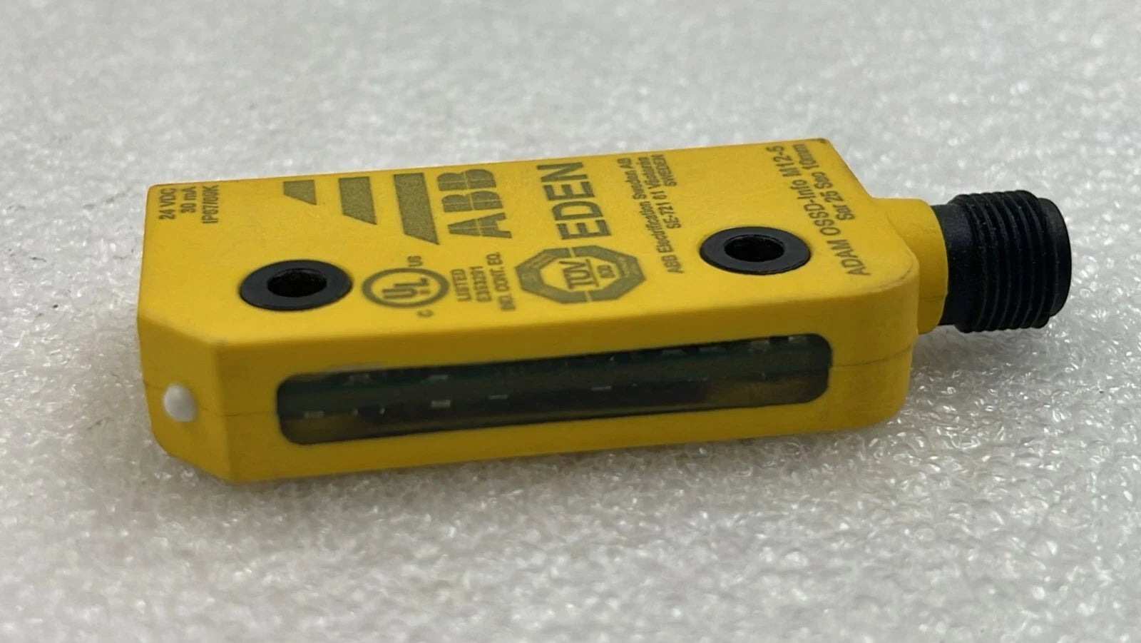 ABB EDEN Safety Switch ADAM OSSD-info M12-5  2TLA020051R5400 EVA 2TLA020046R0800