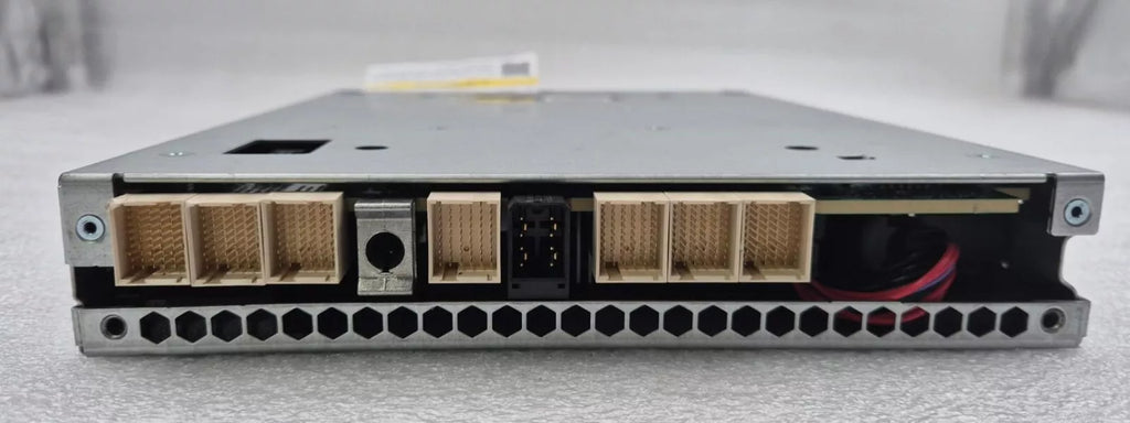 NetApp 111-03964+E3 SAS WWN X128 Storage Controller