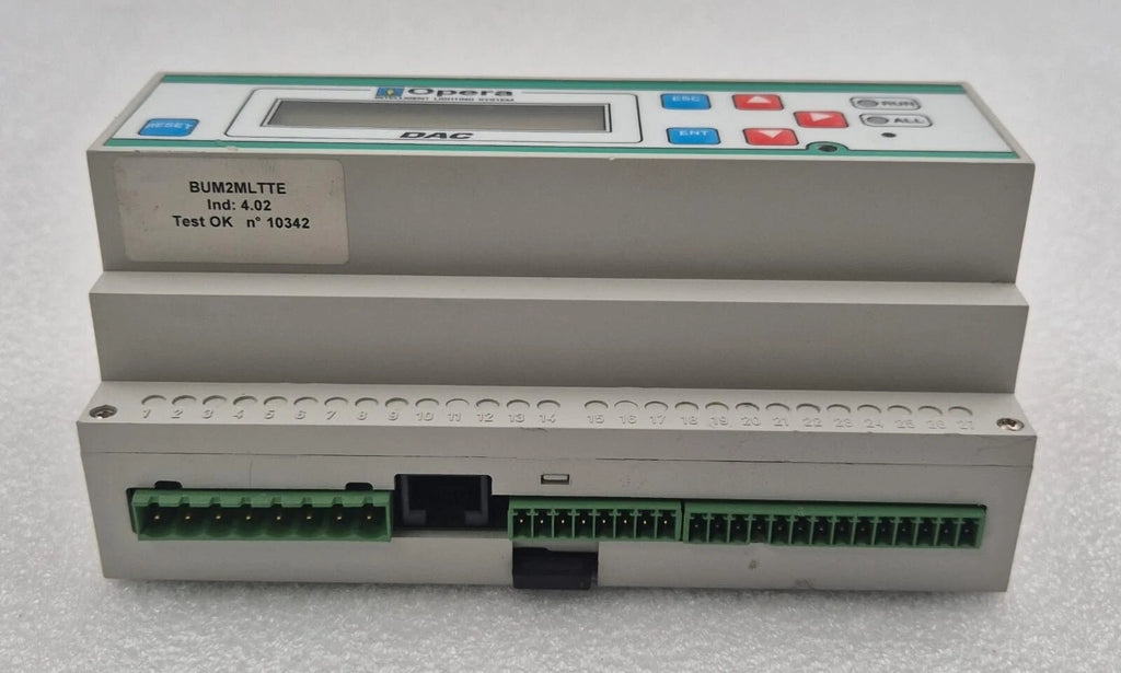 Opera INTELLIGENT LIGHTING SYSTEM DAC BUM2MLTTE Control Panel