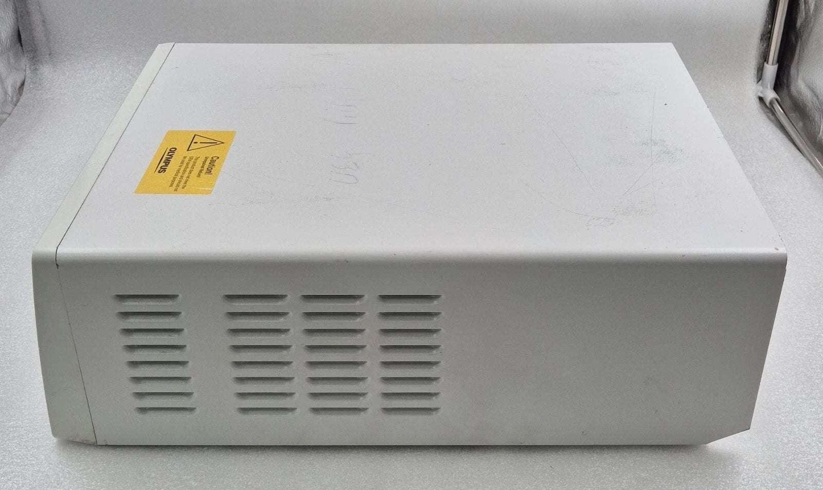 OLYMPUS PK TECHNOLOGY ESG-400 HF GENERATOR UNIT WB91051W **FOR PARTS**