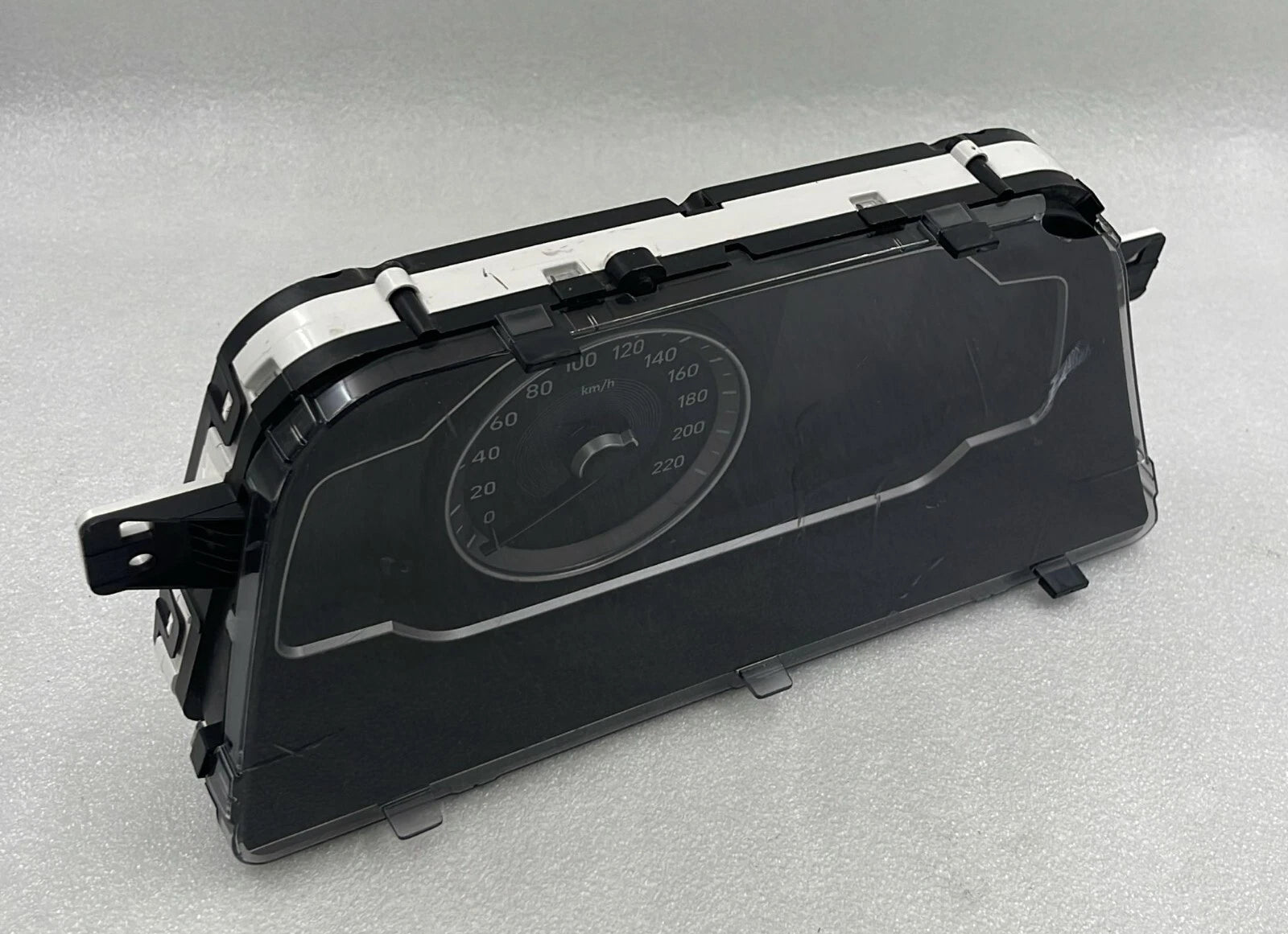 Hyundai Ioniq instrument cluster speedometer kilometers 94053-G2310 **AS IS