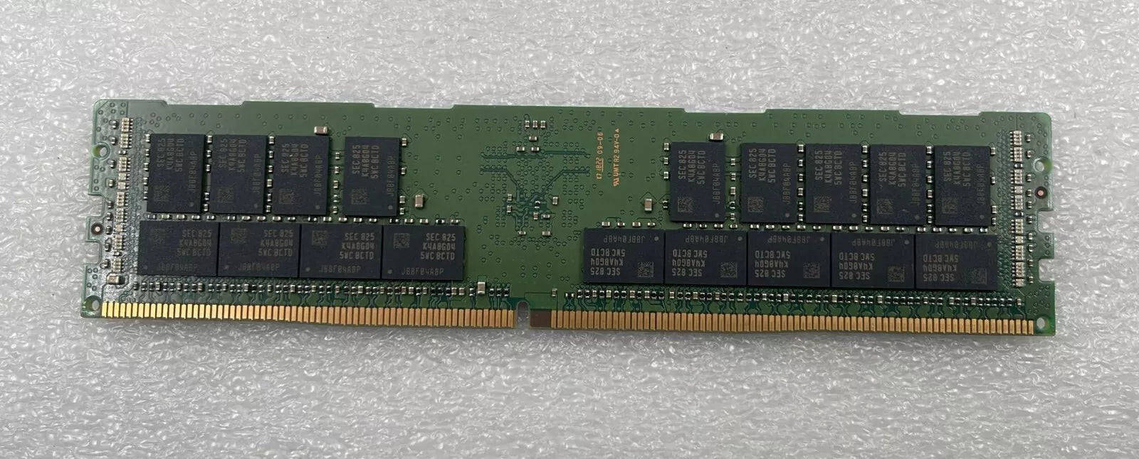 [LOT 8] Samsung 32GB 2Rx4 PC4-2666V M393A4K40CB2-CTD6Q DDR4 Memory Server RAM