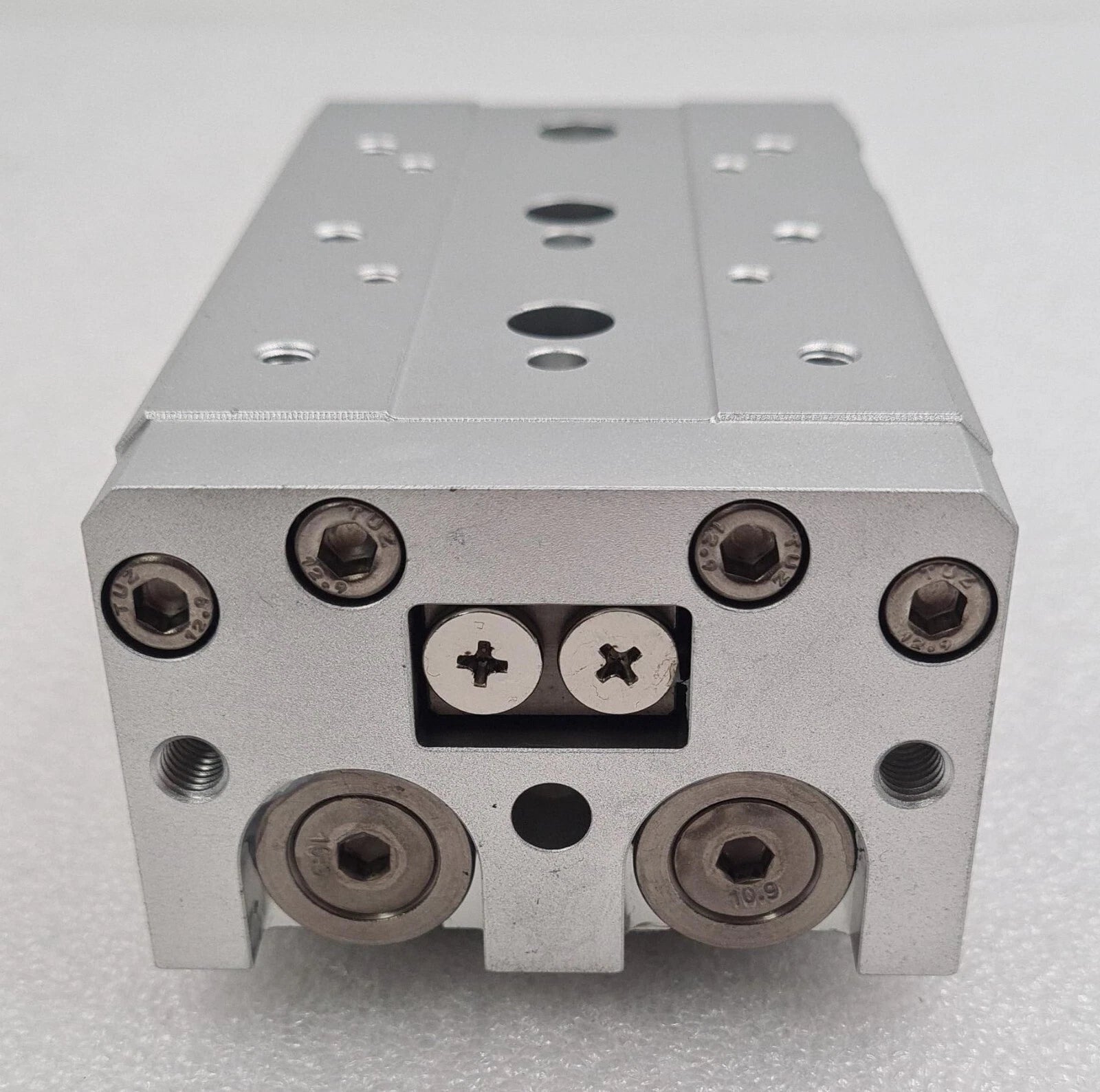 NEW SEALED - AIRTAC CYLINDER HLSL20X50SG Compact Air Slide Table Ball Bearing