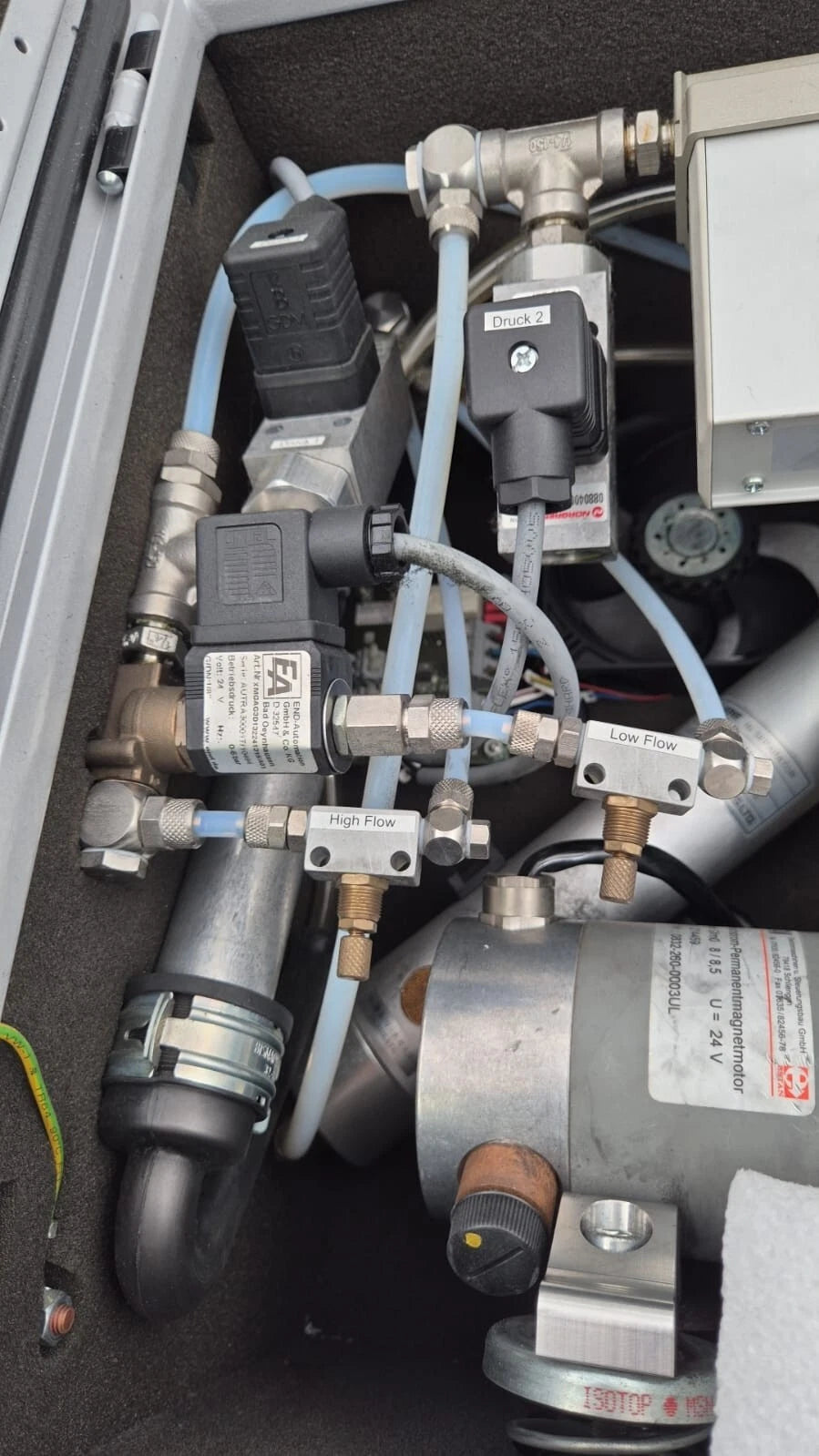 DWT WaveLight NITROGEN N2 Generator ECO-KPL-1/24/UL