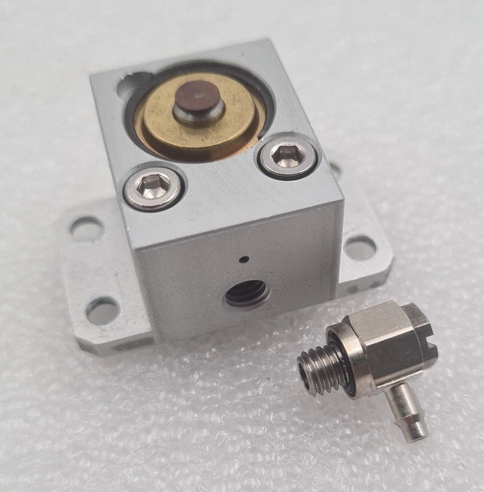 CAMOZZI QS series QS1A12A04S07 Miniature Air Cylinder Short Stroke 10-bar