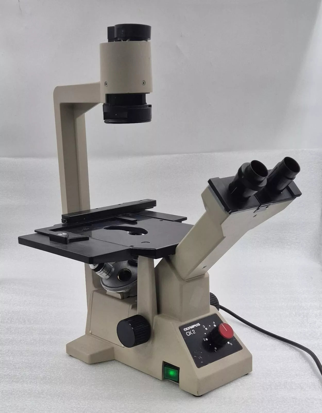 OLYMPUS CK2 Inverted Binocular Microscope 220/240V **AS-IS**