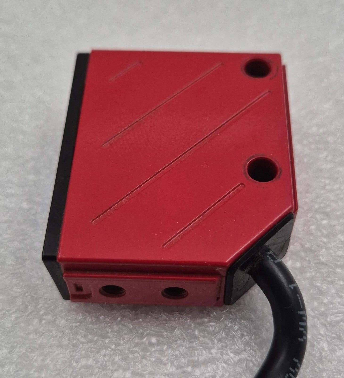 Leuze Electronic BCL 8 SN 492 BHAM 50105421 V02.64 Barcode Reader Sensor