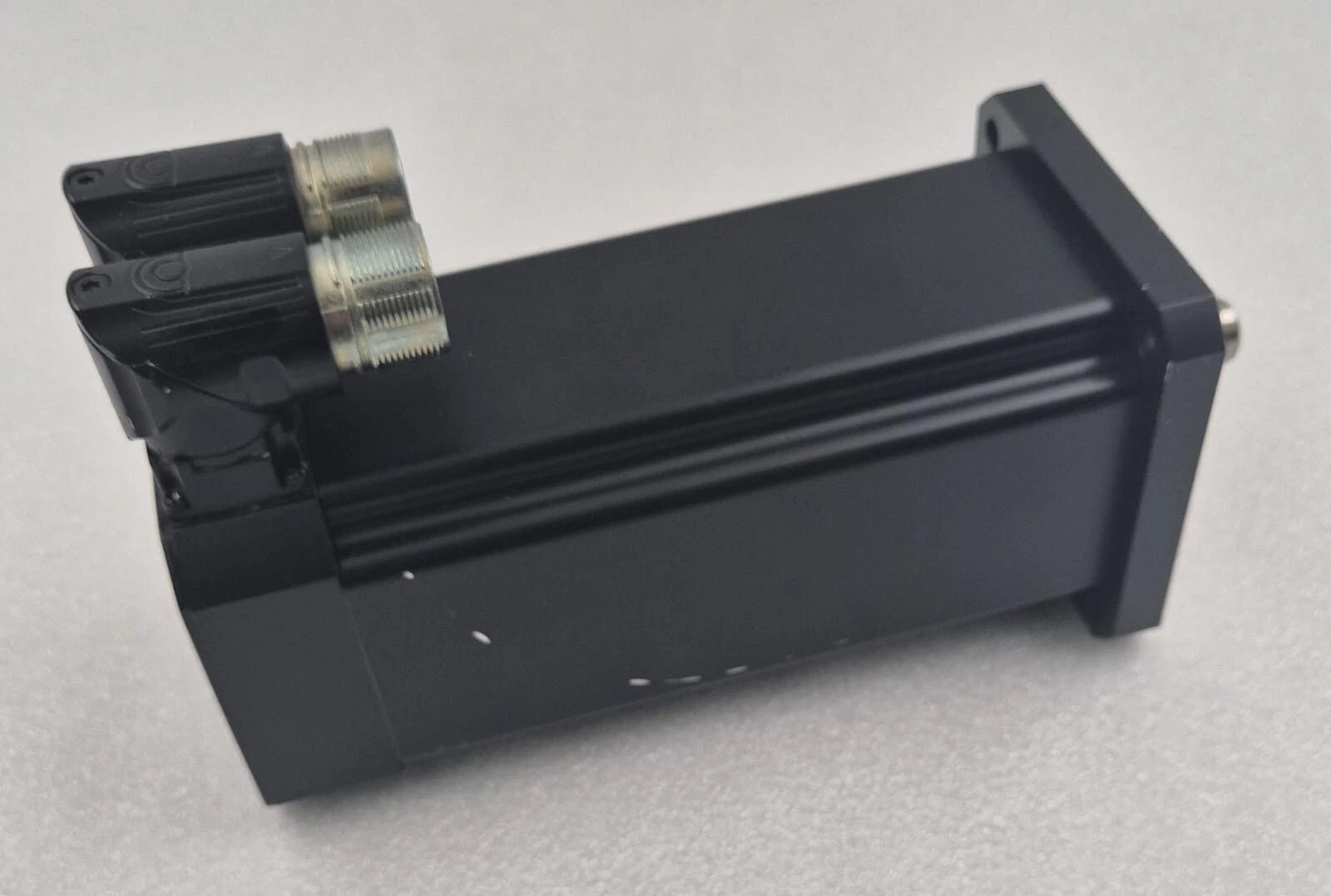 B&R Automation Servo Motor 8LSA36.R0045D000-0