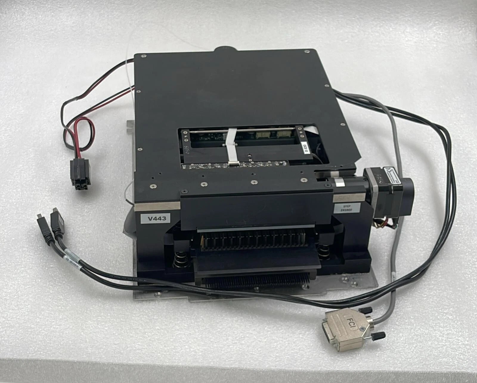 NeuMoDX Molecular XPCR Module 34400001 REV:64 20V 20A