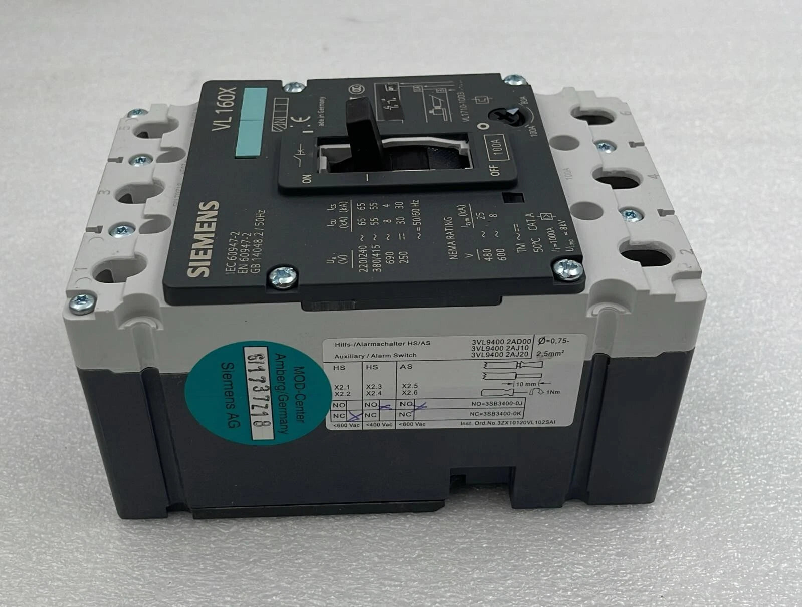 Siemens VL160X Circuit Breaker 3VL1710-1DD33-0AA0