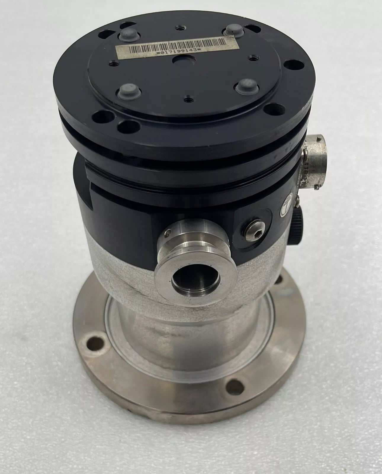 Edwards B722-05-000 Agilent G1946-80002 Turbomolecular Vacuum Pump