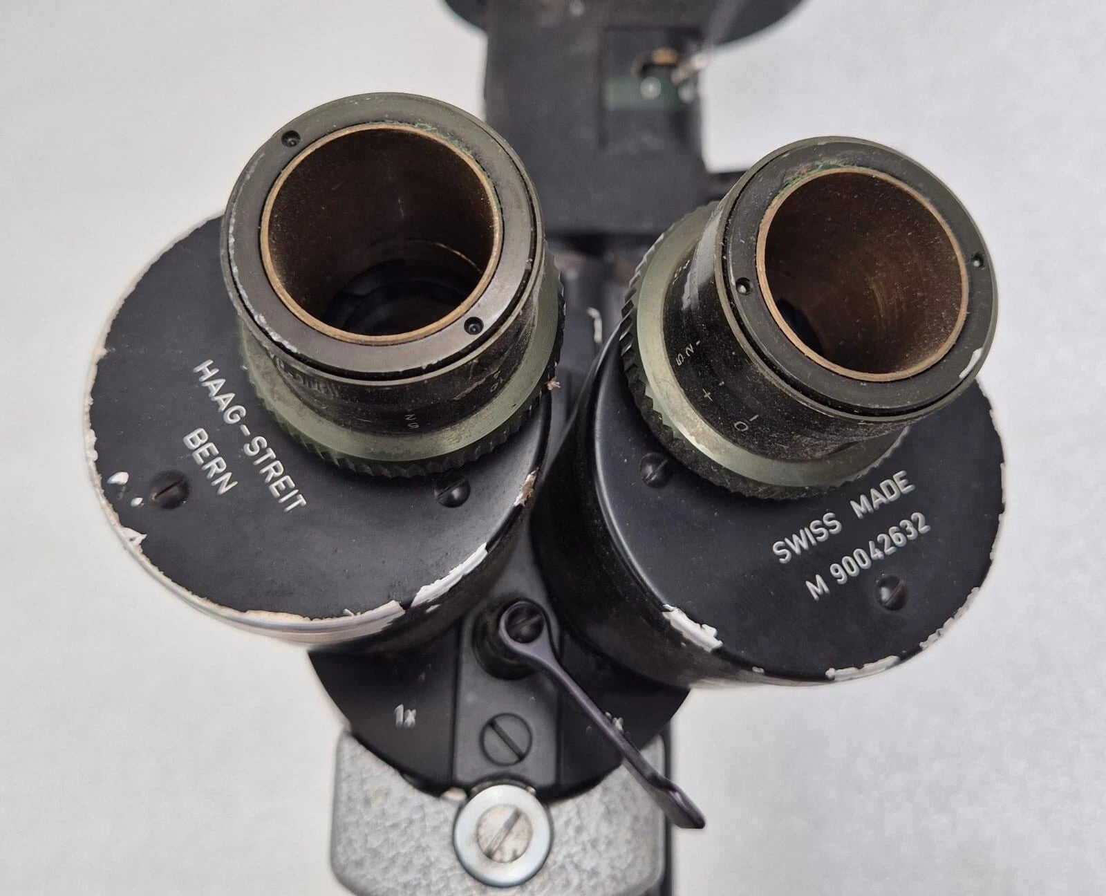 HAAG STREIT BERN M & B 900 90042632 SLIT LAMP Portable Handheld Microscope