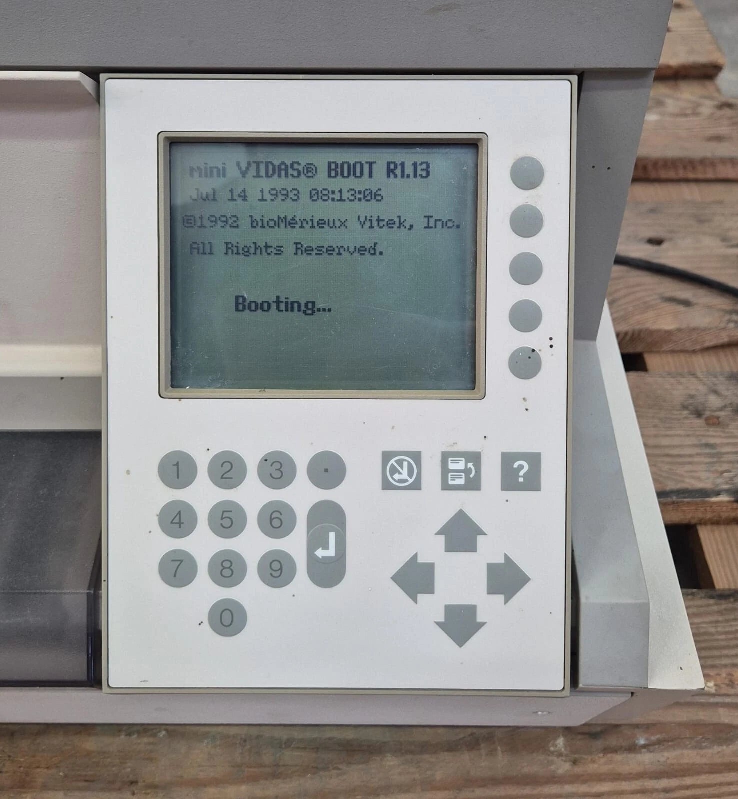 Biomerieux MINI VIDAS 12 Compact Immunoassay Microbial Analyzer **AS-IS**