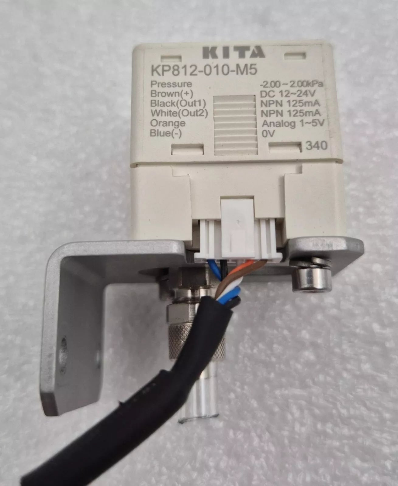 [LOT 4] KITA KP812-010-M5 High Precision Digital Pressure Sensor Switch 12-24VDC