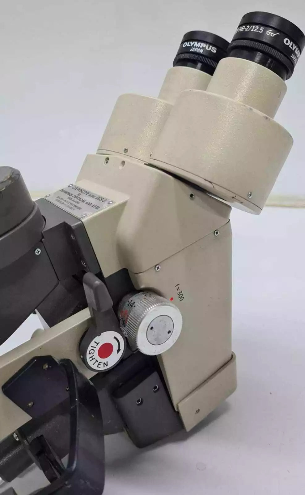 Olympus Colposcope OCS-3 HEAD UNIT W/ 2* GSWH20X-HR-2/12.5 EYEPIECES