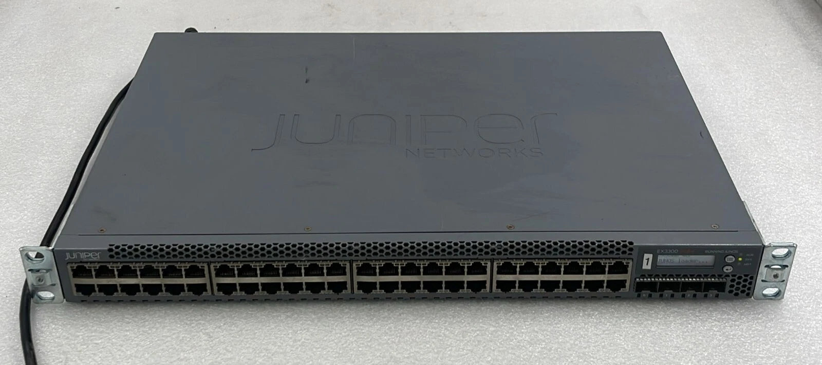 Juniper Networks EX3300 Series Ethernet Switch EX3300-48P 48-Port Gigabit BASE-T