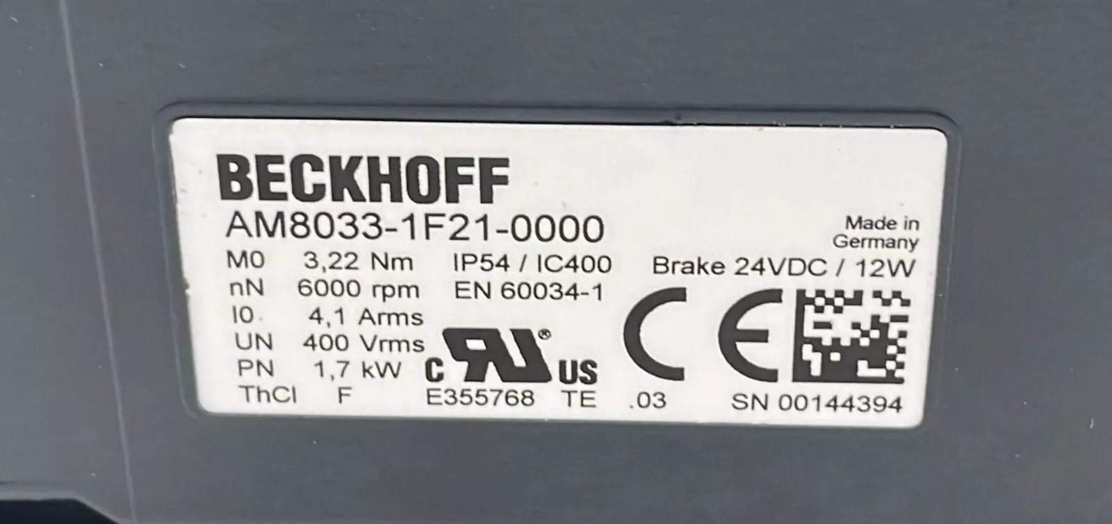 **NEW** BECKHOFF AM8033-1F21-0000 Servo Motor 6000rpm 1.7kW 24VDC