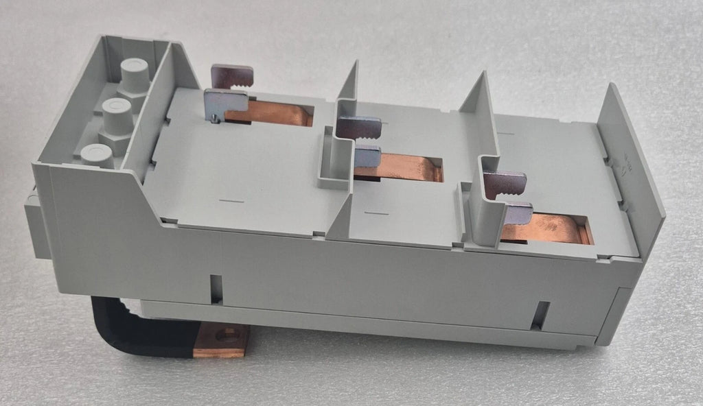 Rittal SV 9345.610 Fuse Holder Adapter 690VAC 250A 3-Pole