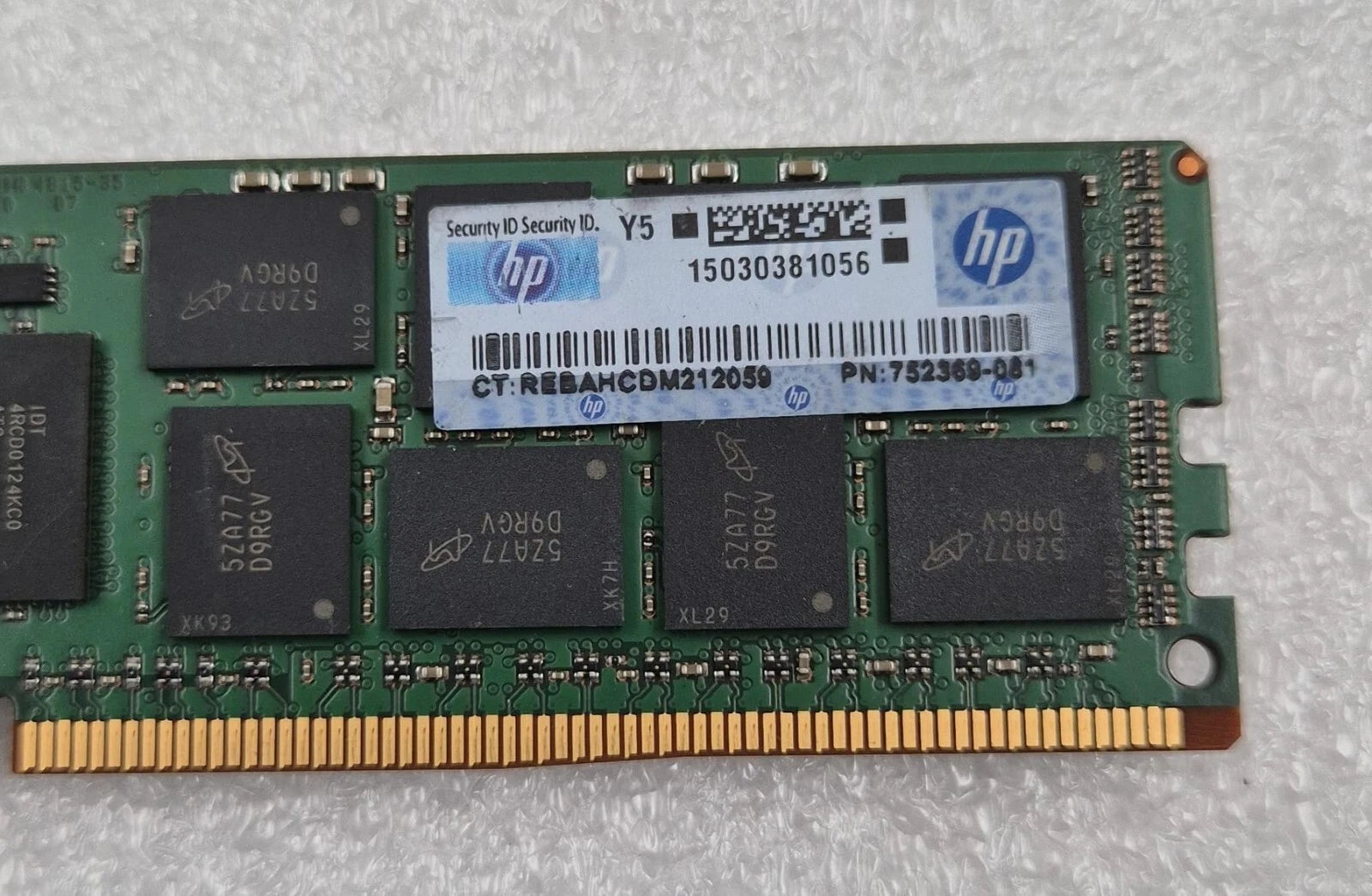 [LOT 8] Micron 16GB 2Rx4 PC4-2133P MTA36ASF2G72PZ-2G1A2II Memory RAM 752369-081