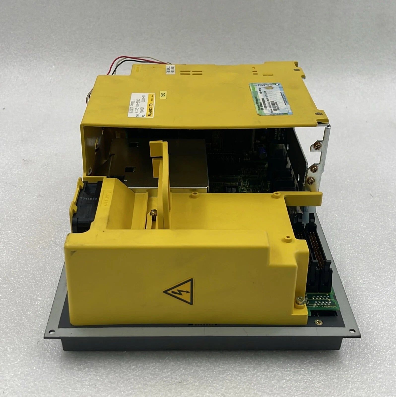 GE Fanuc 160i-MB Display Unit A13B-0196-B003 CNC Operator Panel Screen