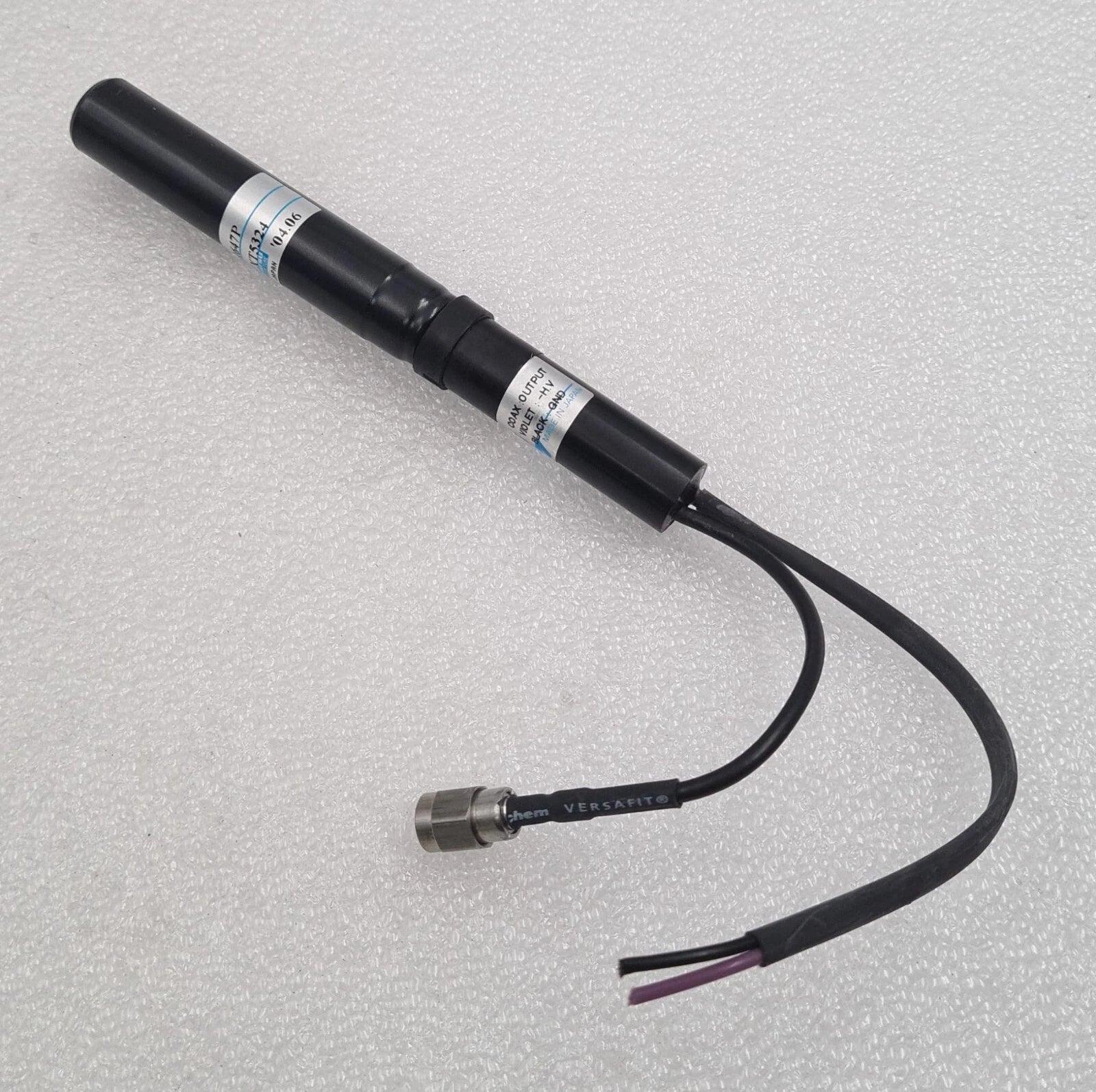 Hamamatsu Photomultiplier Tube R647P & D-Type Socket E849-35 Female