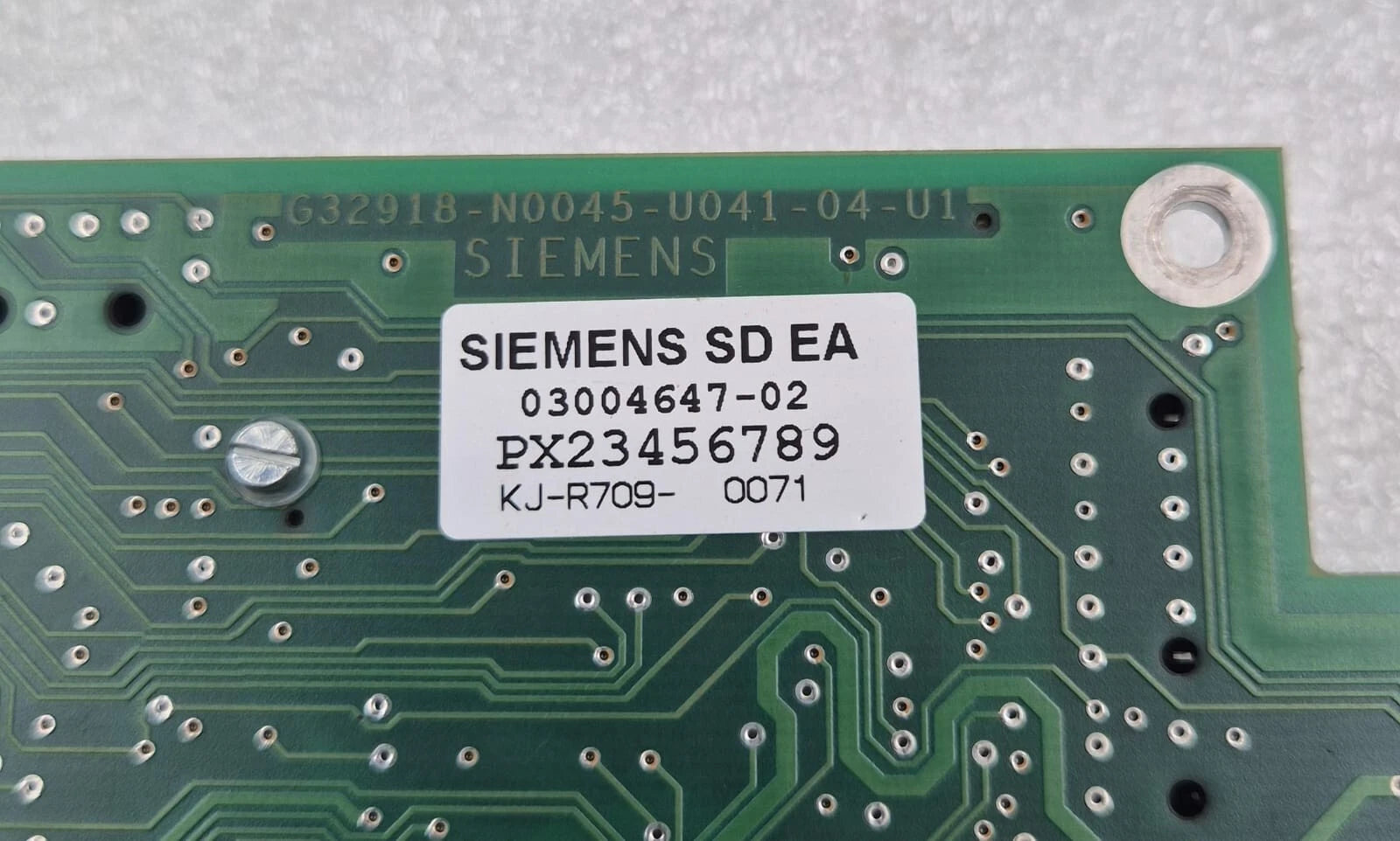 SIEMENS G32918-N0045-A001-04 CIRCUIT BOARD 03004647-02