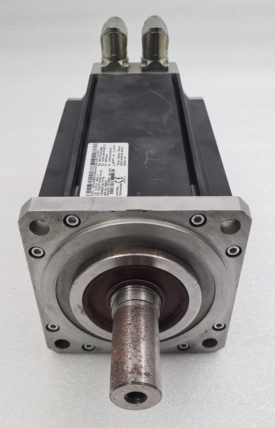 Control Techniques Unimotor 142UDE100RBFCC165300-SHQF Servo Motor 10-Pole 3.61kW