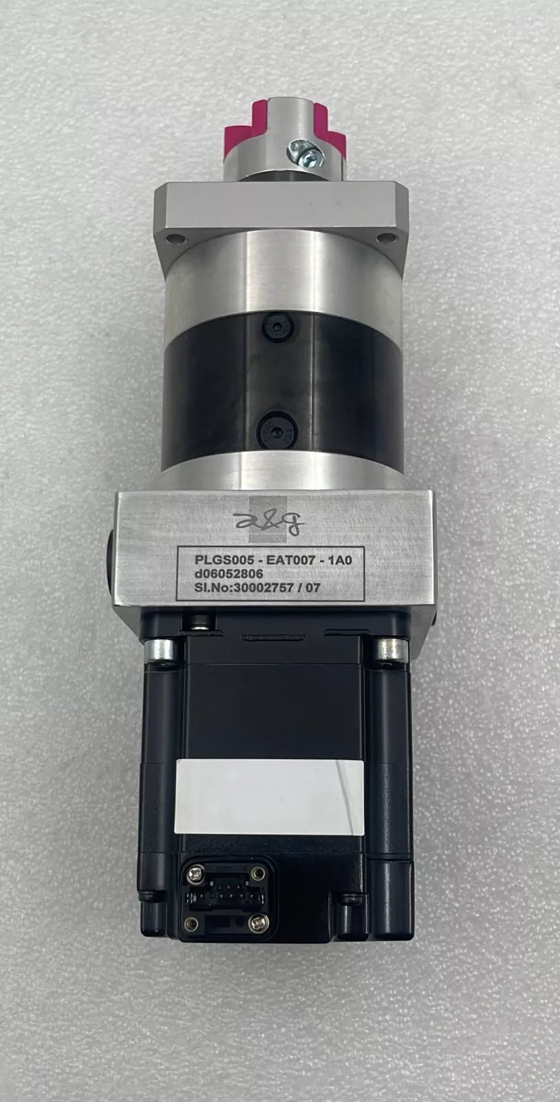 YASKAWA SGM7J-02AFA61 AC SERVO MOTOR 200V PH-3 1.6A 250Hz W/ Gear PLGS005-EAT007