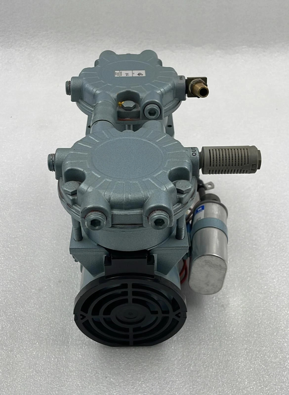GAST SAA-V110-NB Twin Cylinder Vacuum Pump