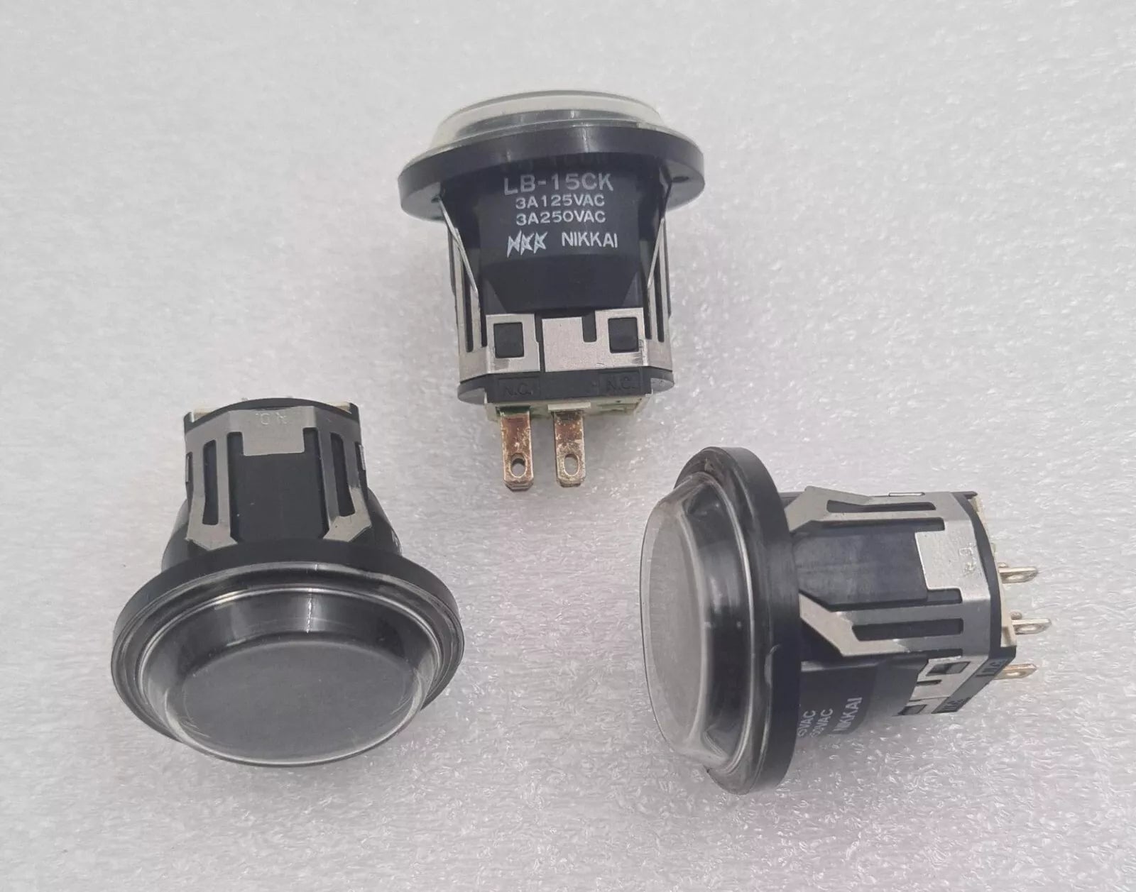 [LOT 3 PCS] NKK NIKKAI LB-15CK circular illuminated BLACK push button switch NEW