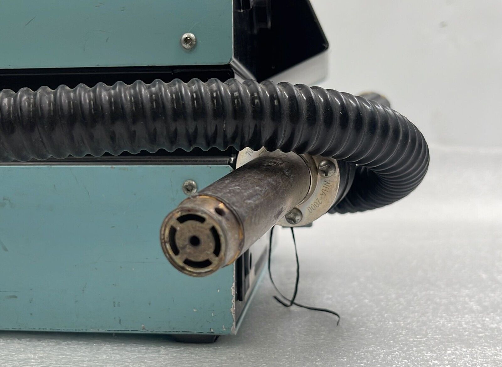 Weller WHA-2000 Temperature-controlled hot air station 53305699  **FOR PARTS**