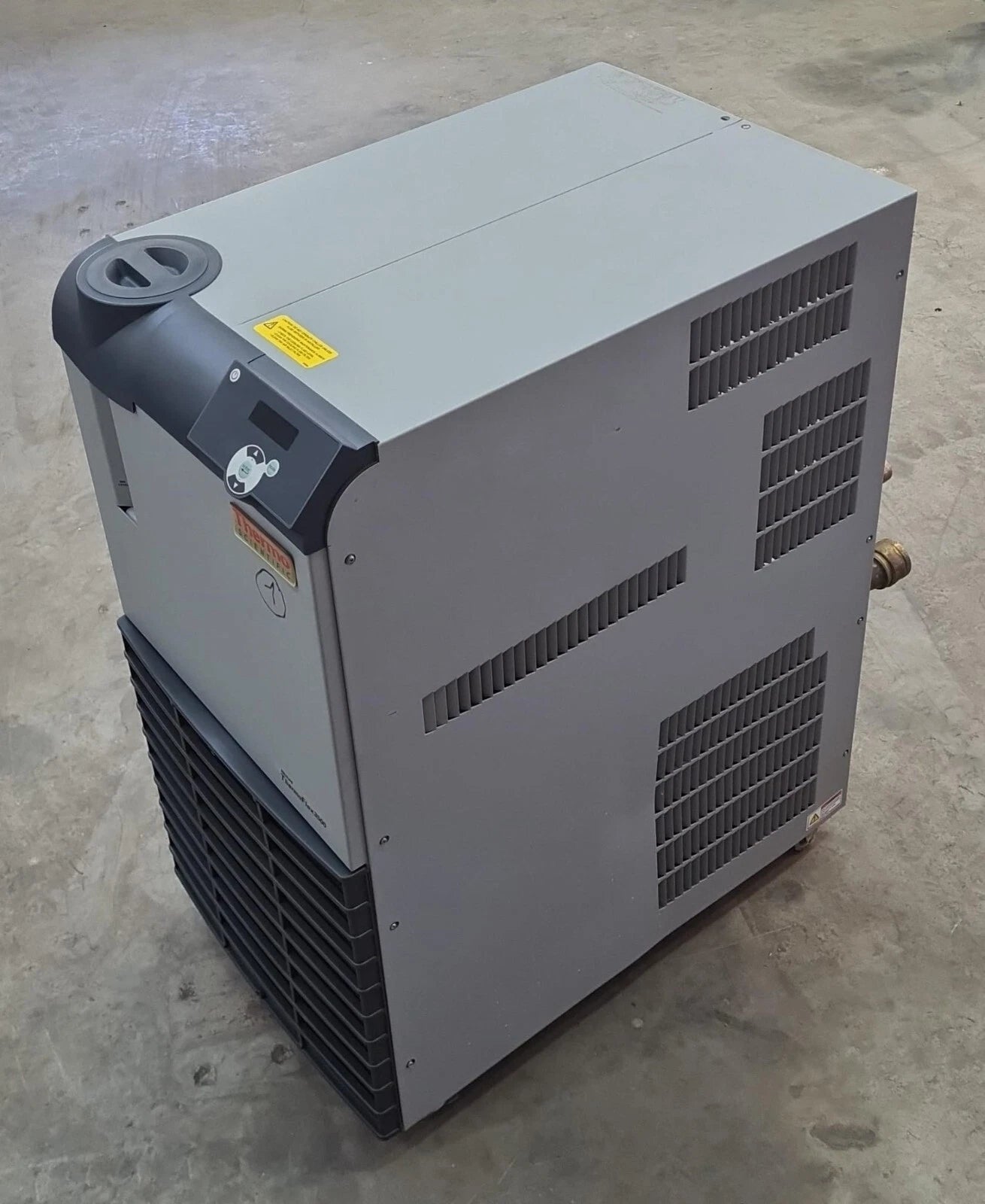 Thermo Fisher NESLAB ThermoFlex 3500 recirculating chiller unit 230V