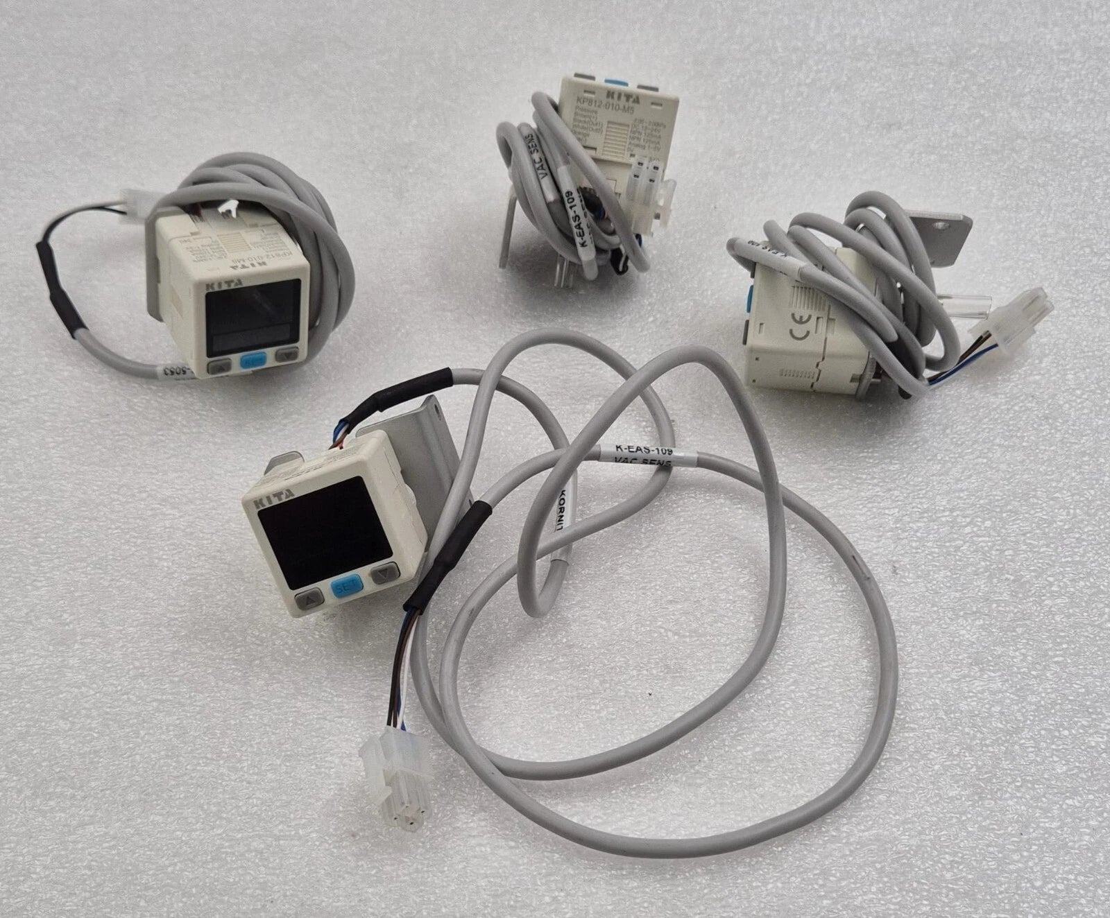 [LOT 4] KITA KP812-010-M5 High Precision Digital Pressure Sensor Switch 12-24VDC