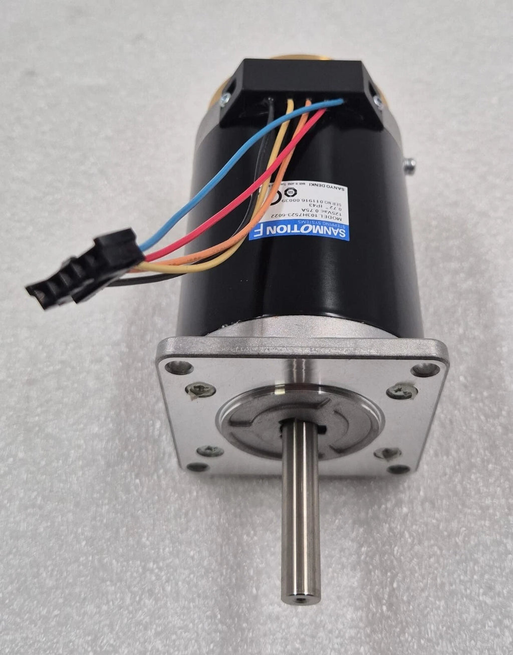 **NEW** SANYO DENKI SANMOTION F 103H7523-6022 Stepper Motor 125Vac 0.75A 0.72°