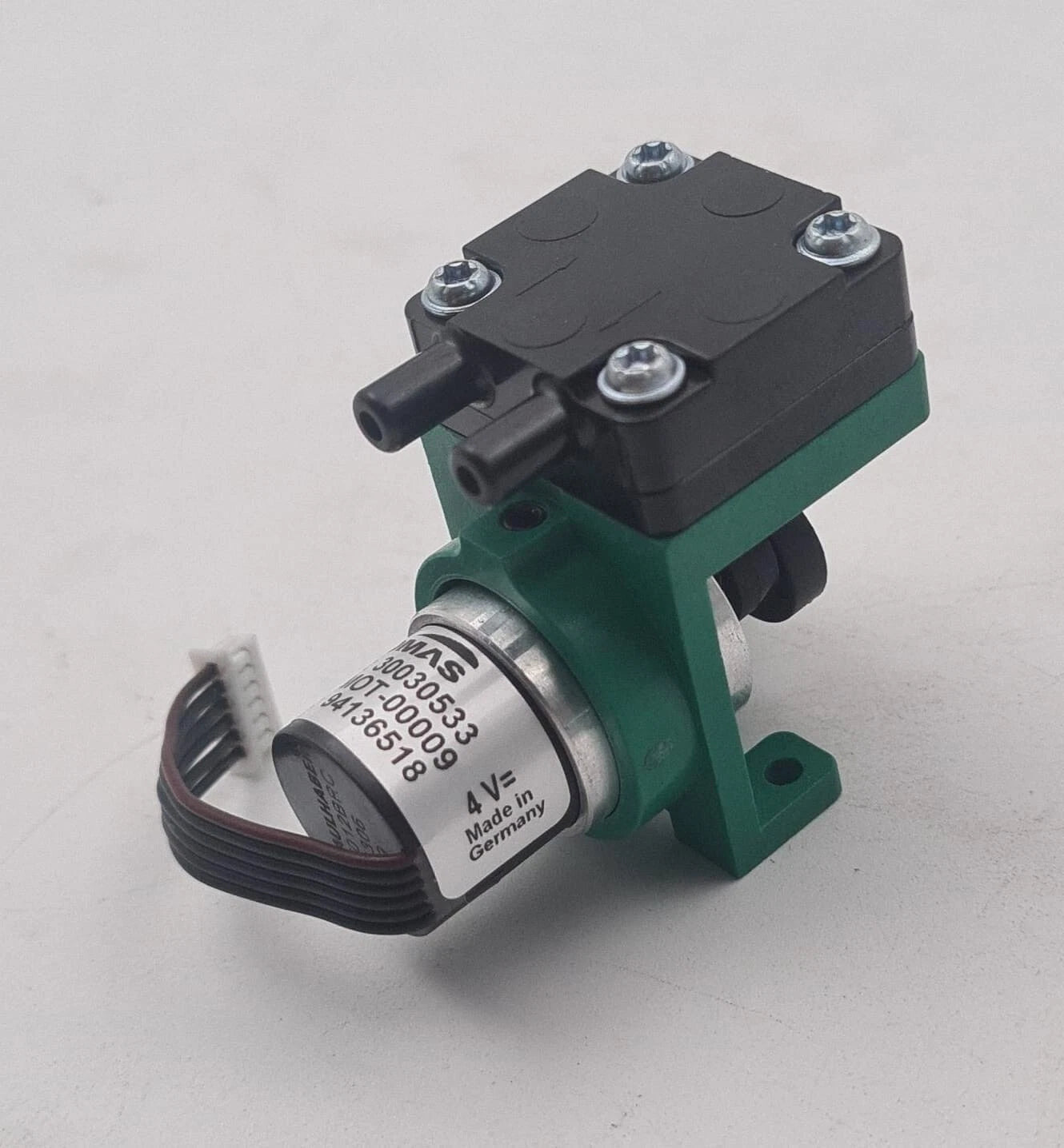 Thomas 3003 Series 30030533 MOT-00009 miniature diaphragm pump 4V compact diaphragm pump assembly
