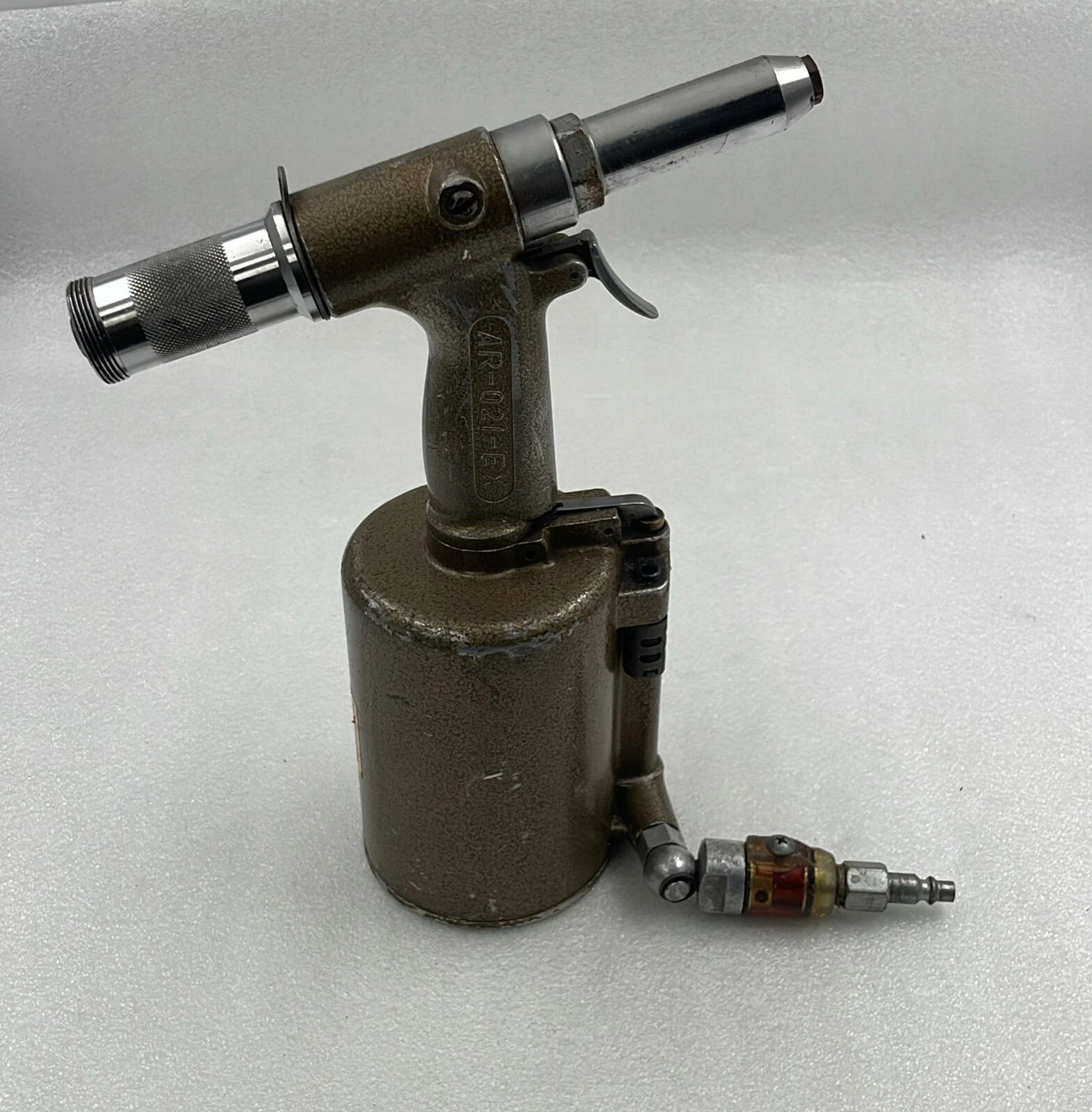 LOBSTER AR-021-EX Hydro Pneumatic Rivet Vacuum System 0.49~0.59 MPa