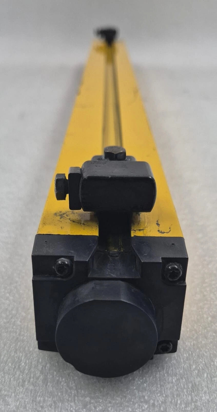 SICK C4000 C40S-0601CA010 Photoelectric Sensor 1018593 Safety Light Sender