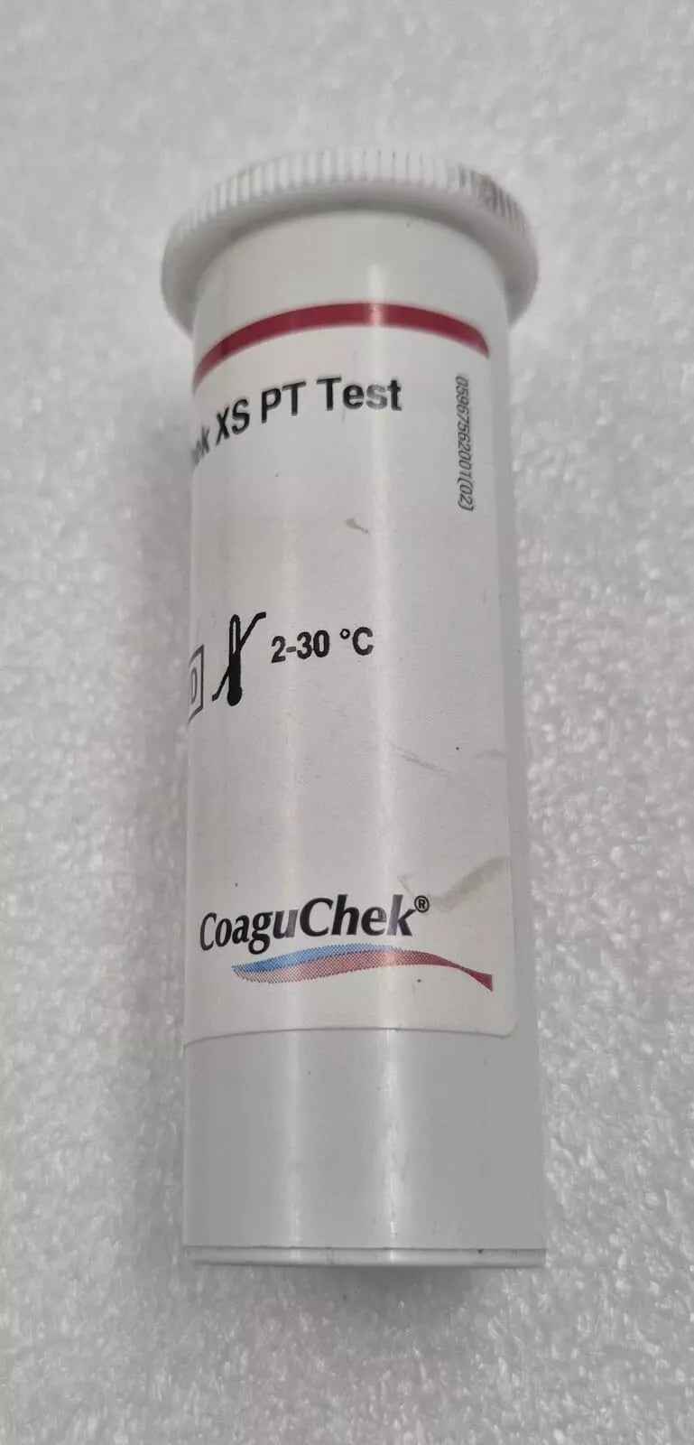 Roche CoaguChek XS Coagulation Meter Cat/Typ 03666794 W/ Case 2* Test Strips