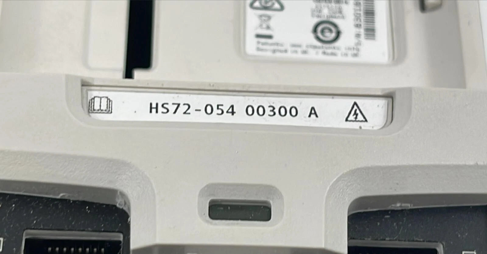 NIDEC Unidrive M700 HS72 VFD 15kW 20HP 3PH 480V HS72-054 00300 A **AS IS