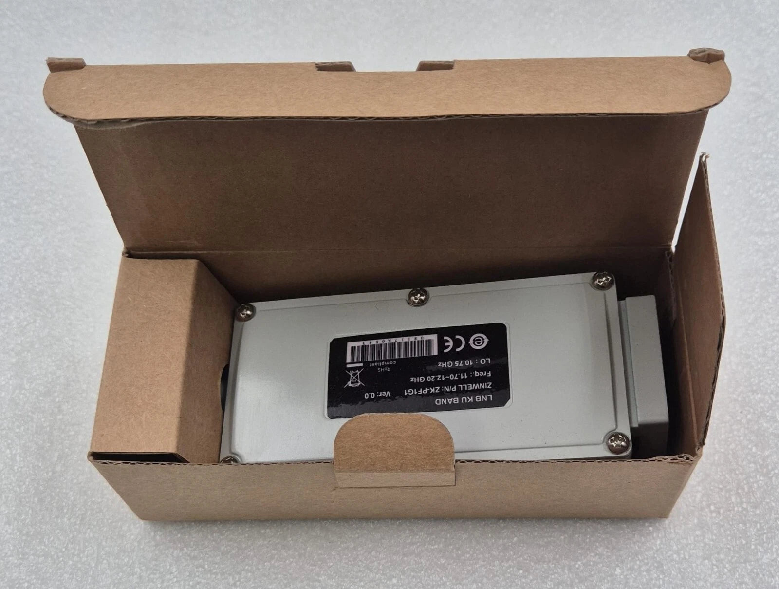 **NEW** ZINWELL ZK-PF1G1 LNB KU BAND Freq 11.70-12.20 GHz