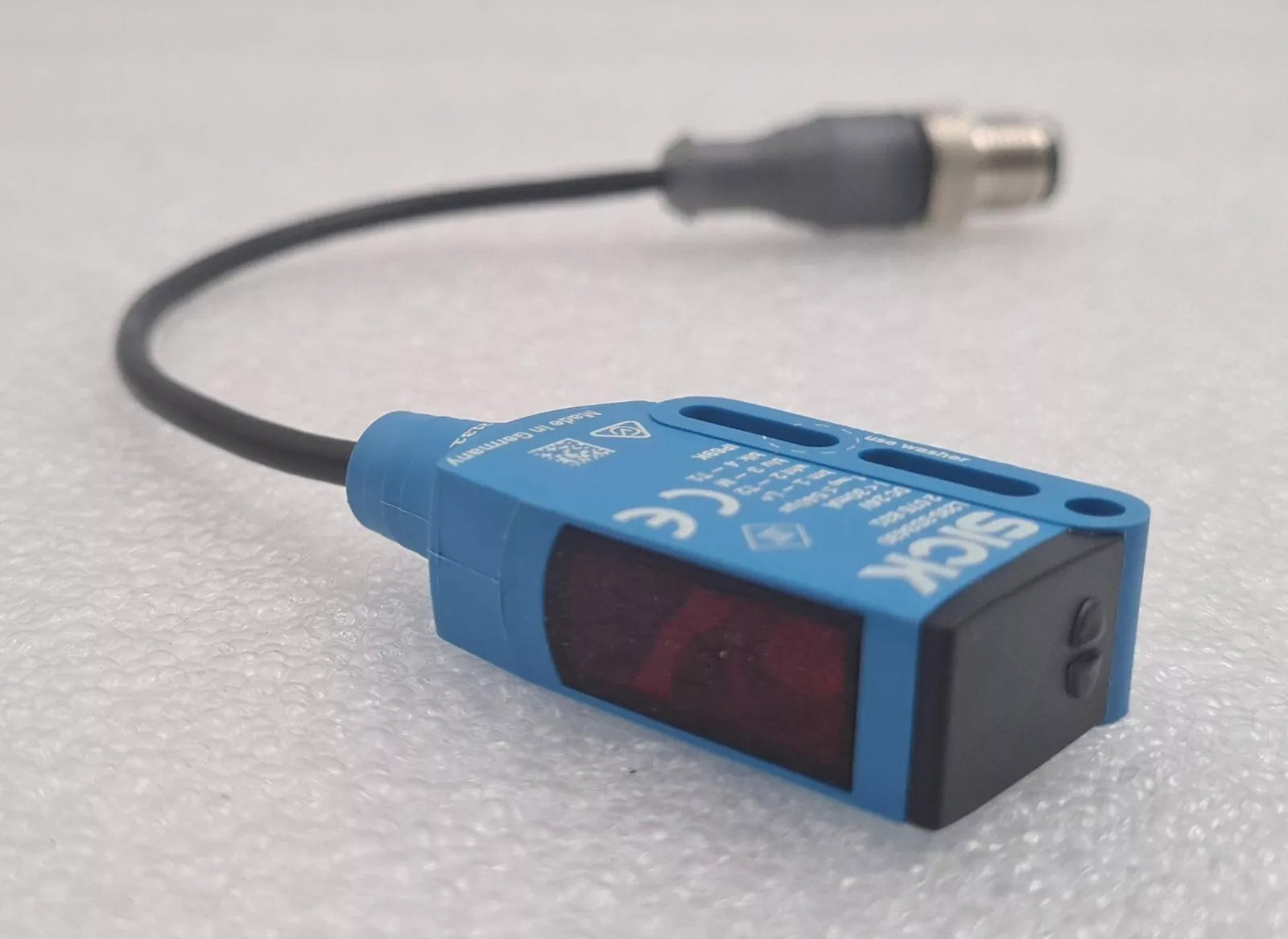 NEW - SICK L29S-3D3430 2075831 Photoelectric Sensor