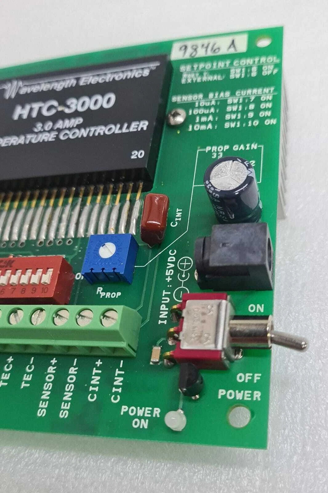WAVELENGTH HTC EVALUATION Board 45-1100330 W/ Temperature Controller HTC-3000