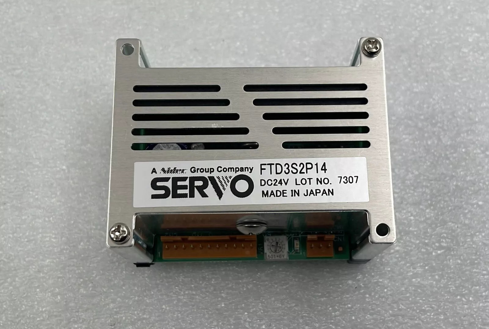 Nidec SERVO FTD3S2P14 3-Phase Hybrid Stepping Motor Driver DC24V AS41037A