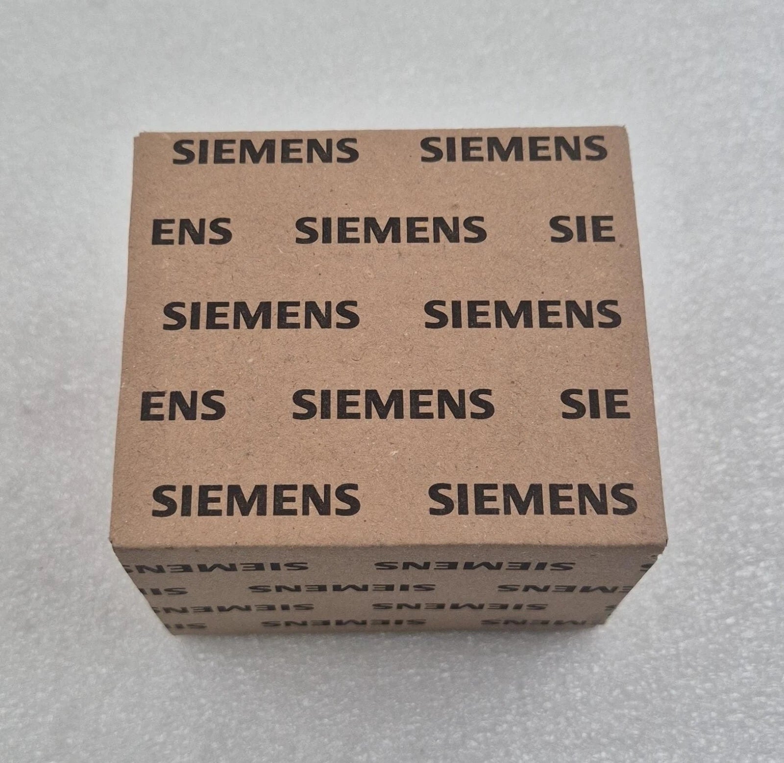 *NEW SEALED* SIEMENS 5SV3344-4 Operated Circuit-Breaker 4 pol. 40A 30mA Type B