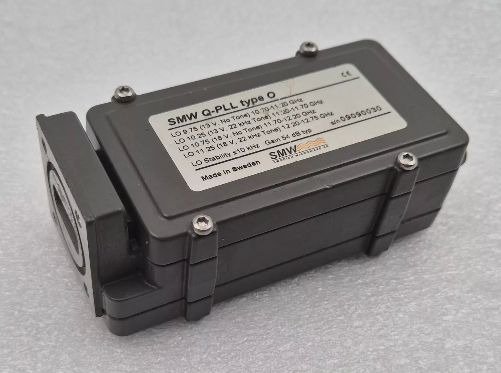 SMW Microwave Q-PLL type O