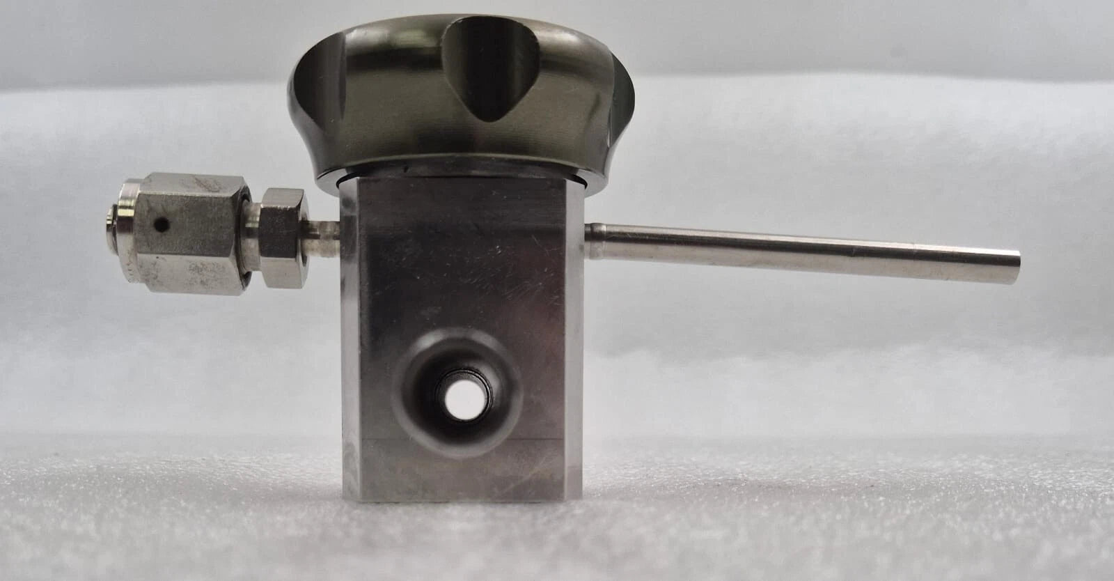 Parker spcc uhp 275-psi VALVE Manifold SHC1004-2632M40410 Ultra-High Purity